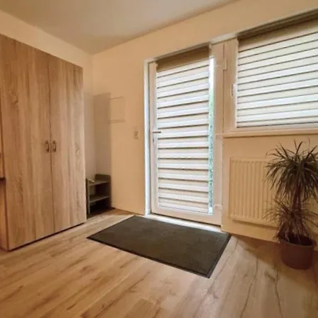 4 - Gemuetliche Mit Kuechenzeile Und Bad 公寓 *